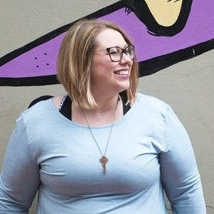 Meet your Posher, Casey